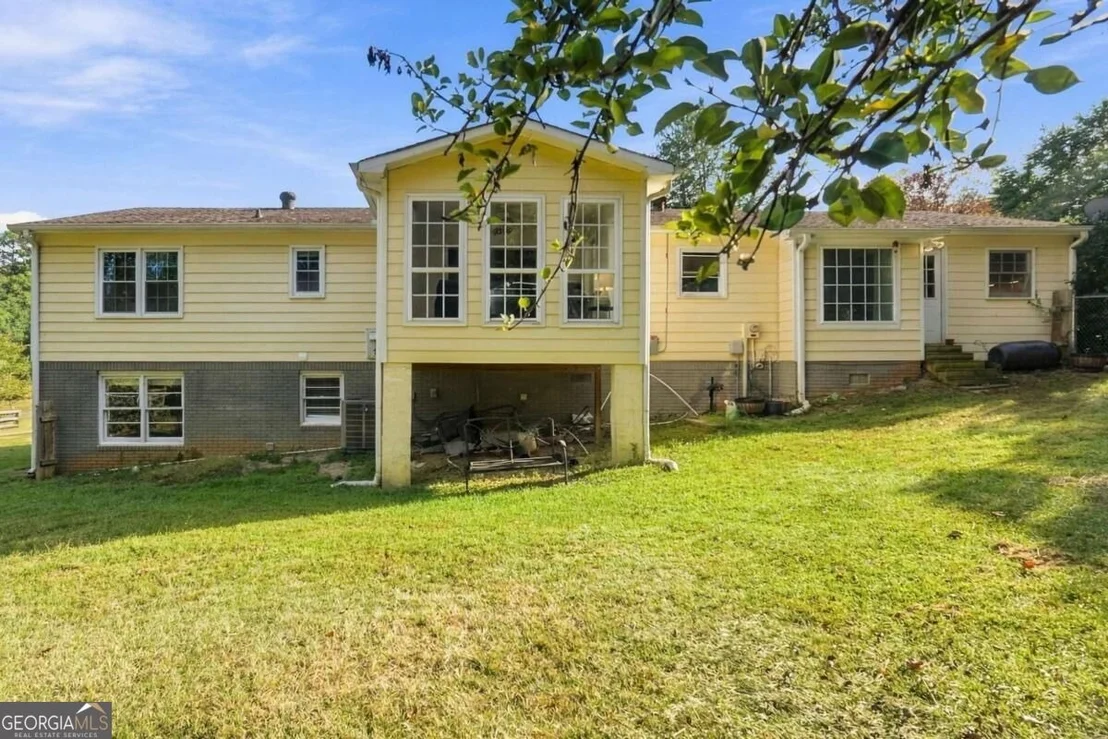 Photo of 408 White Way