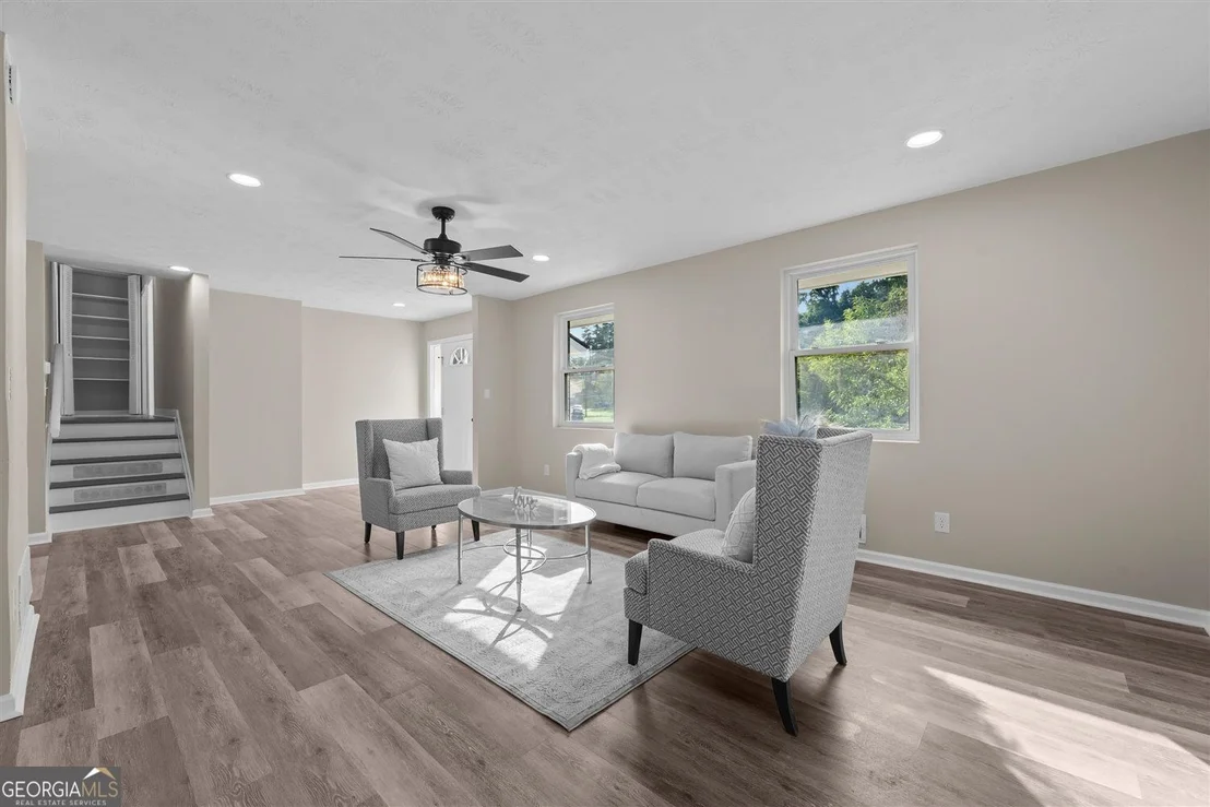 Photo of 3527 Mount Vernon Drive