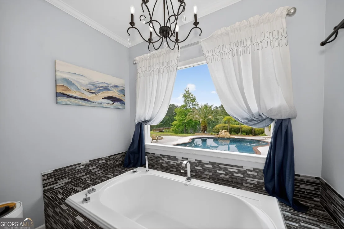 Photo of 7 Lakeview Cove