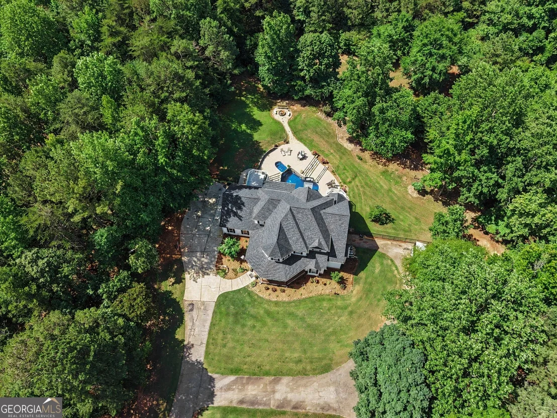 Photo of 385 Primrose Lane
