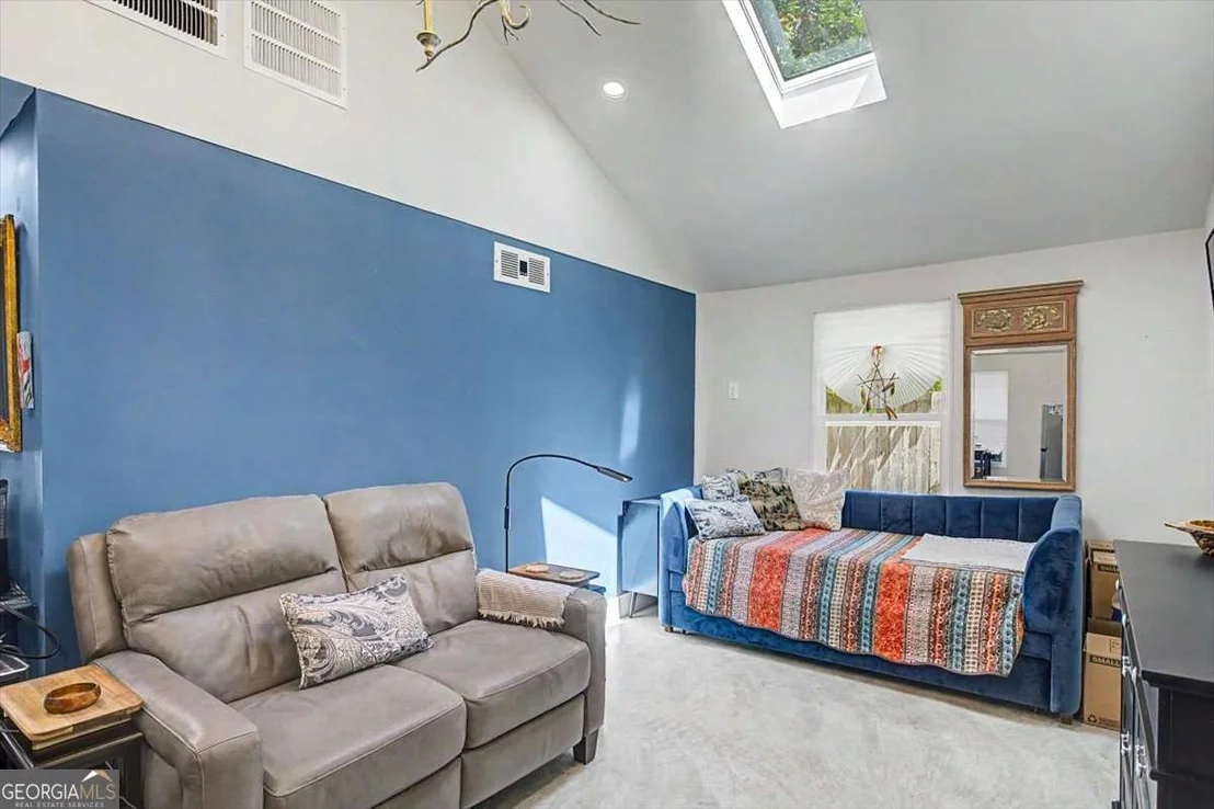 Photo of 210 Battery Way