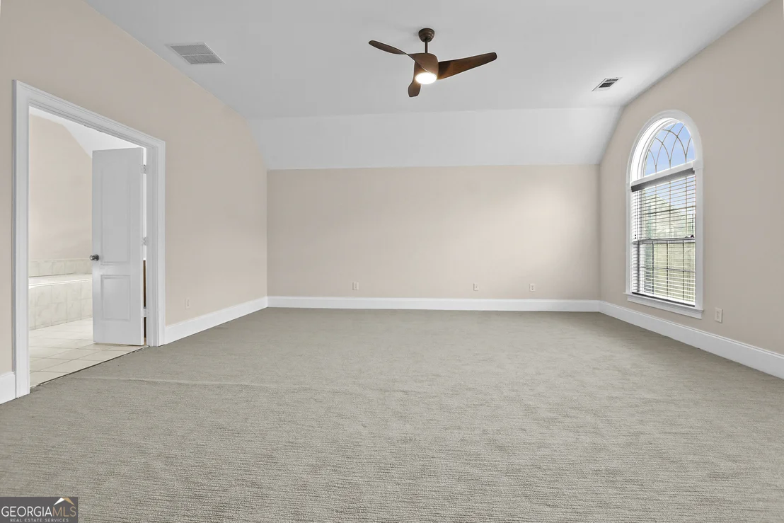Photo of 1215 Persimmon Way