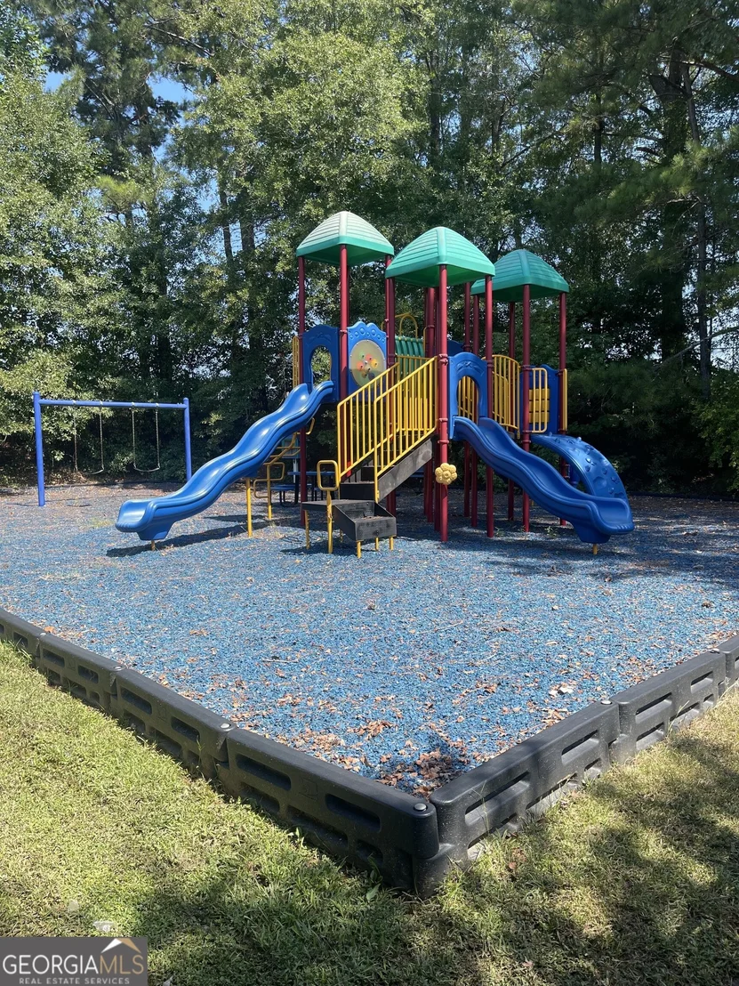 Photo of 14 Redwood Circle