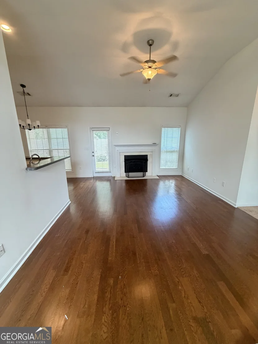 Photo of 105 Creekside Drive