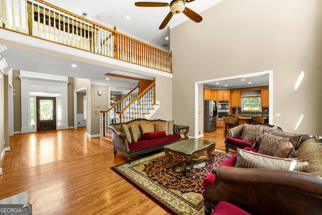 Photo of 990 Autumn Close