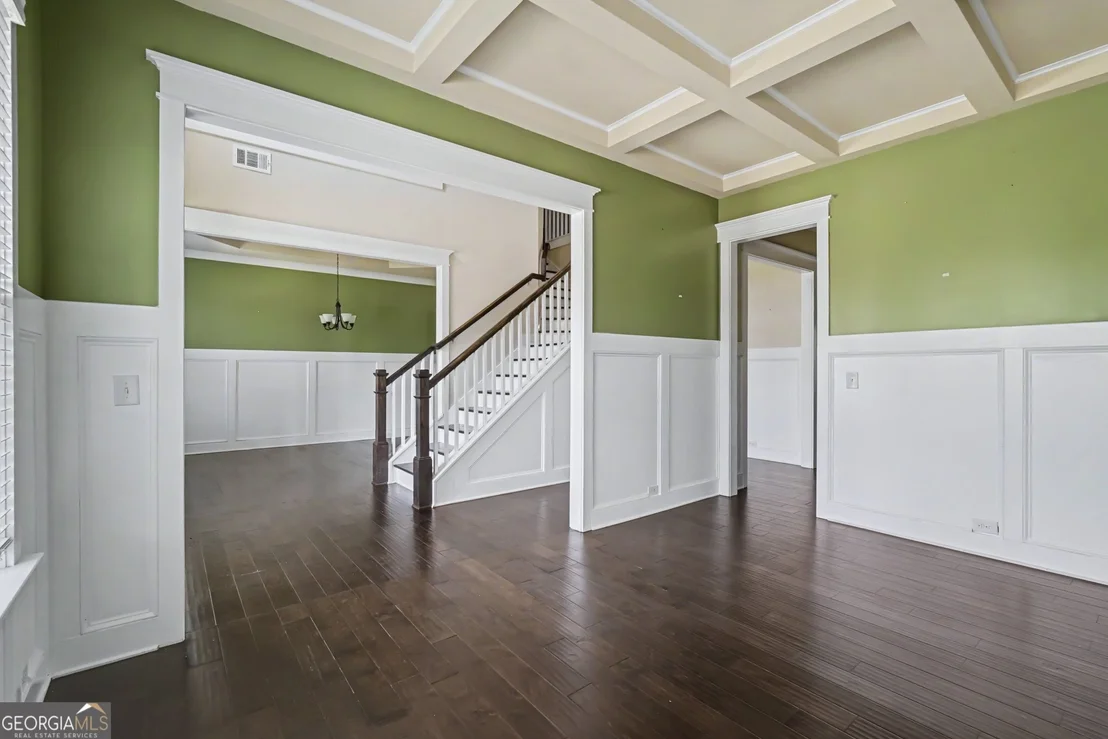 Photo of 411 Ridgeway Lane
