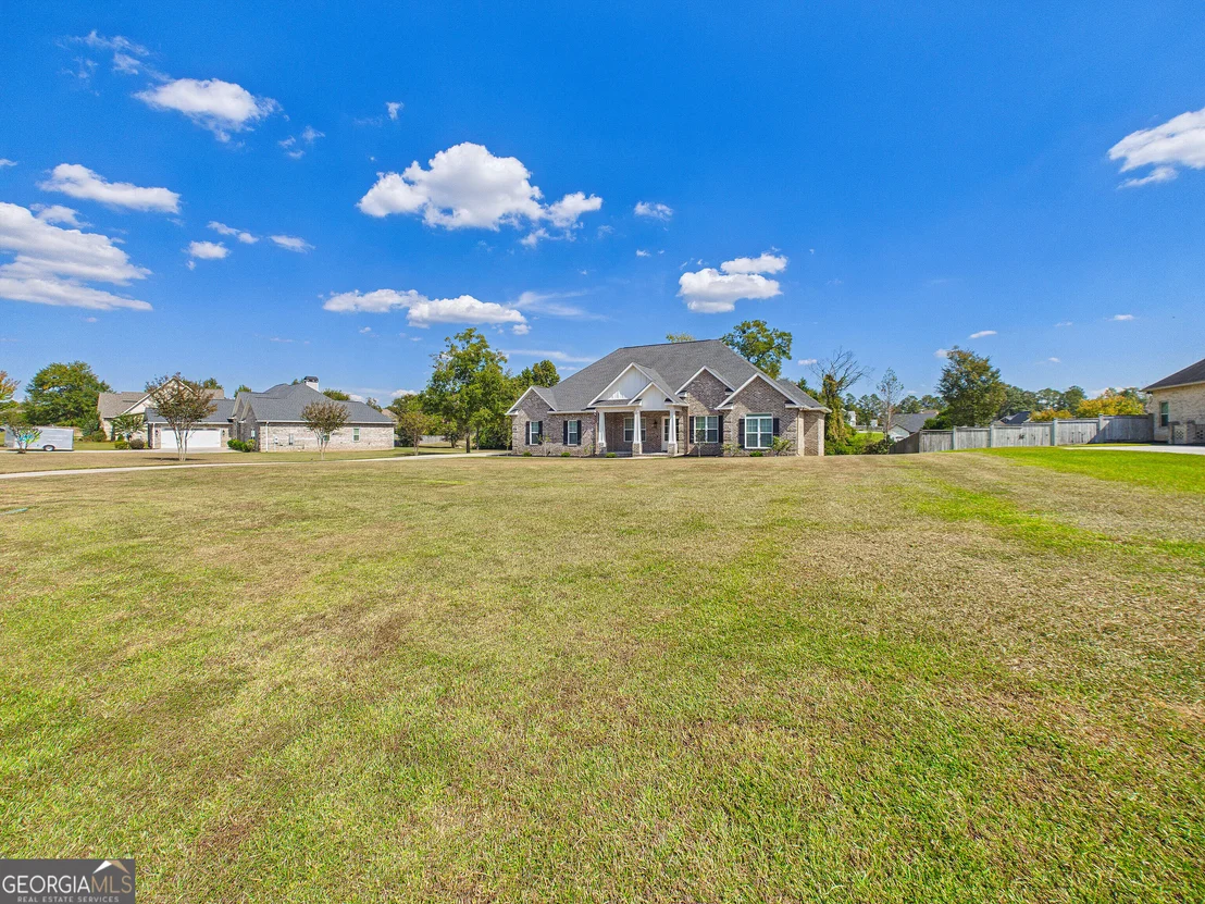 Photo of 207 Yale Circle