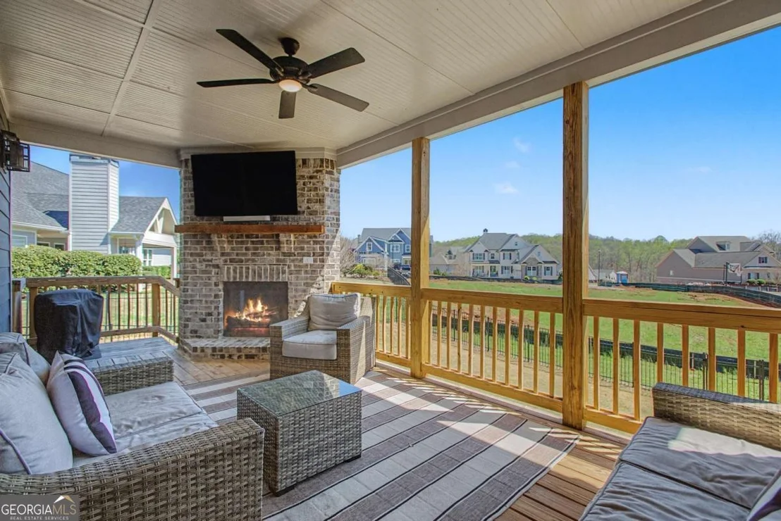 Photo of 3908 Meadowland Drive