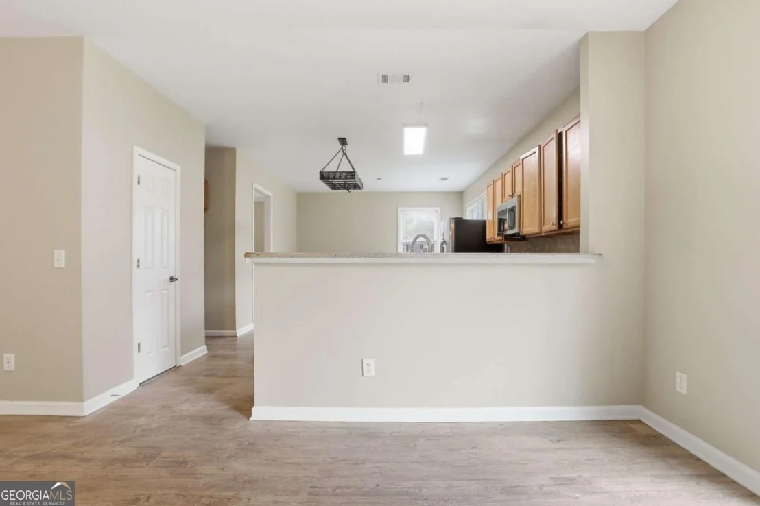 Photo of 507 Waterfall Drive