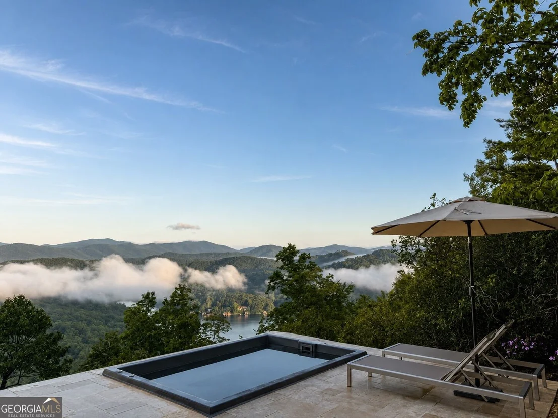Photo of 831 Sonya Road
