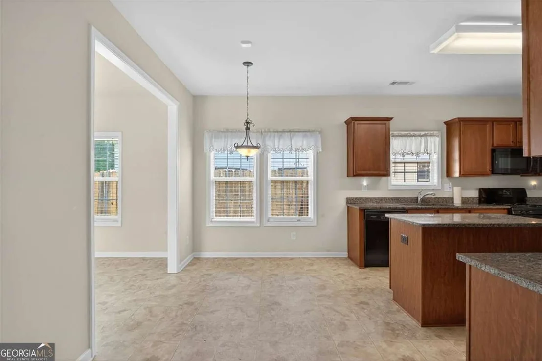 Photo of 2435 Centennial Hill Way NW