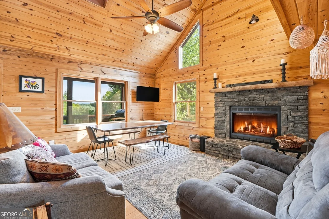 Photo of 303 Pine Forest Loop