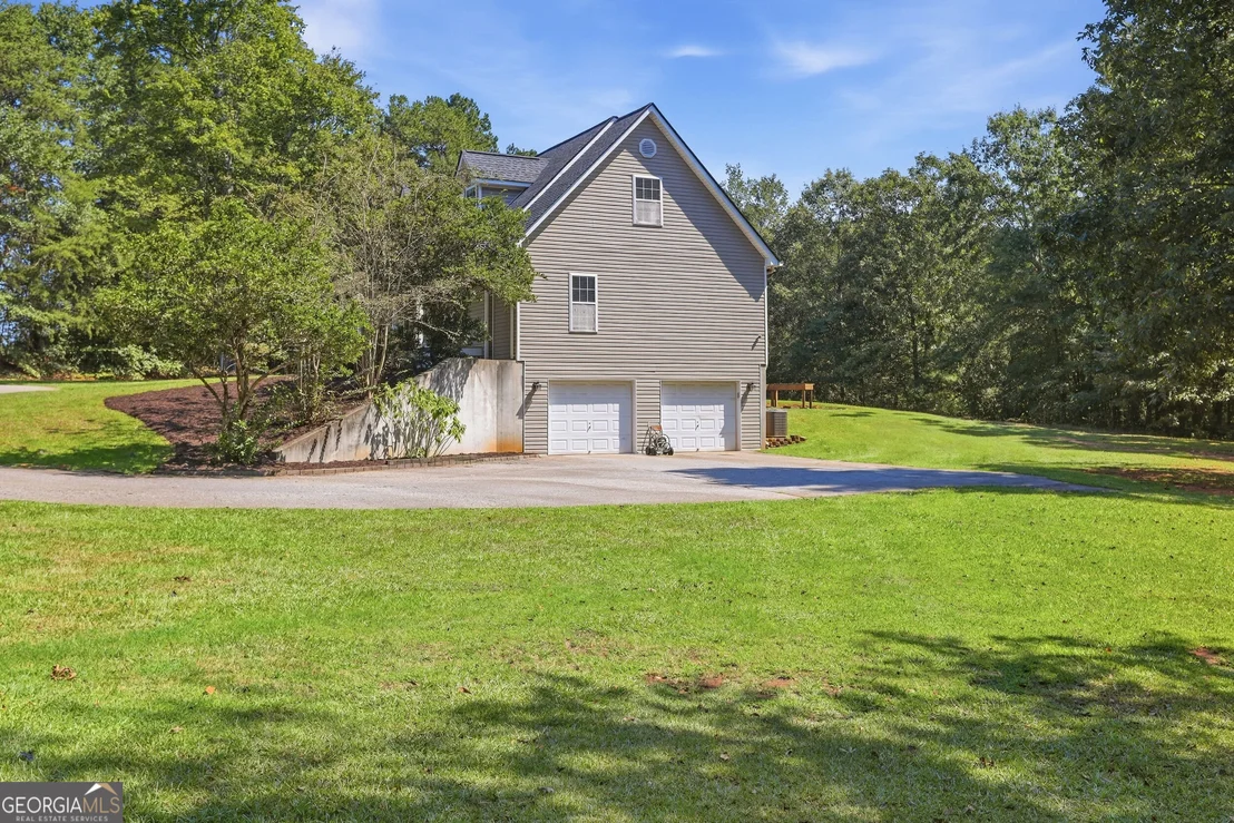 Photo of 2952 Rock Creek Road