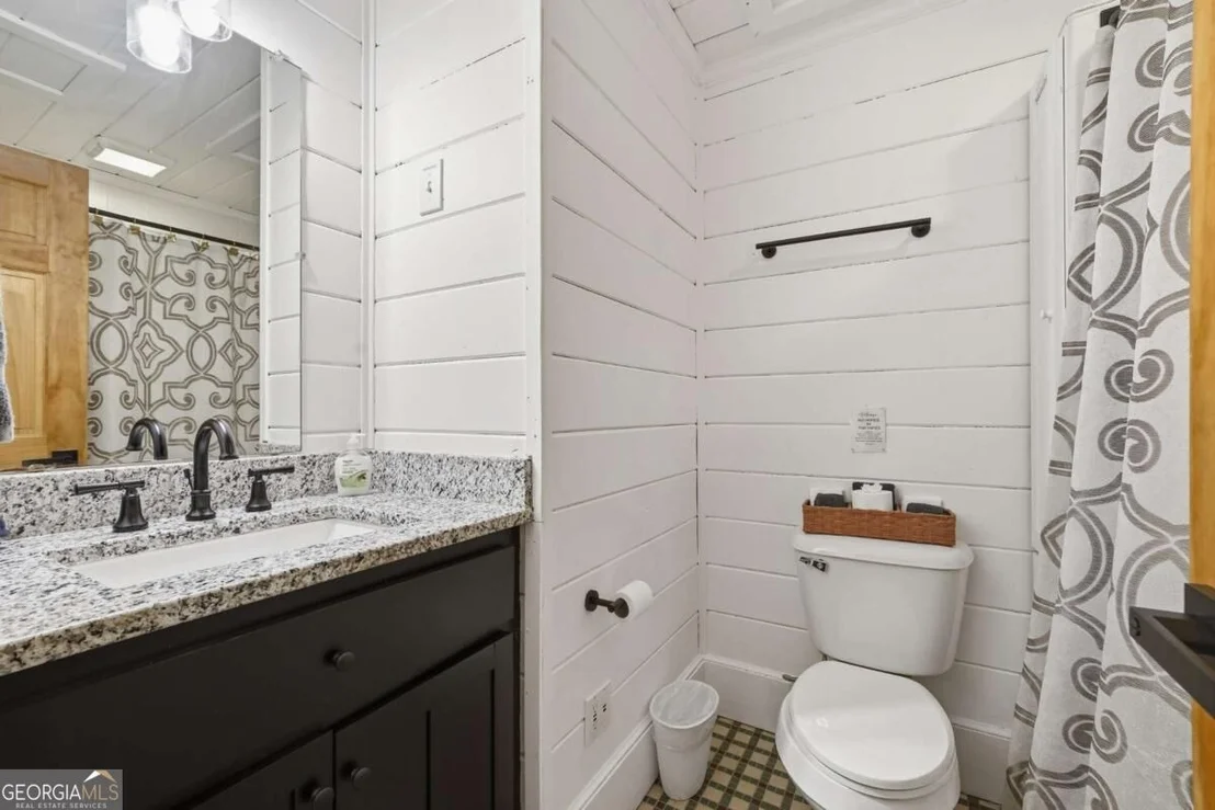 Photo of 153 Riverview Circle