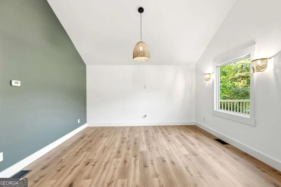 Photo of 200 Eleanor Drive