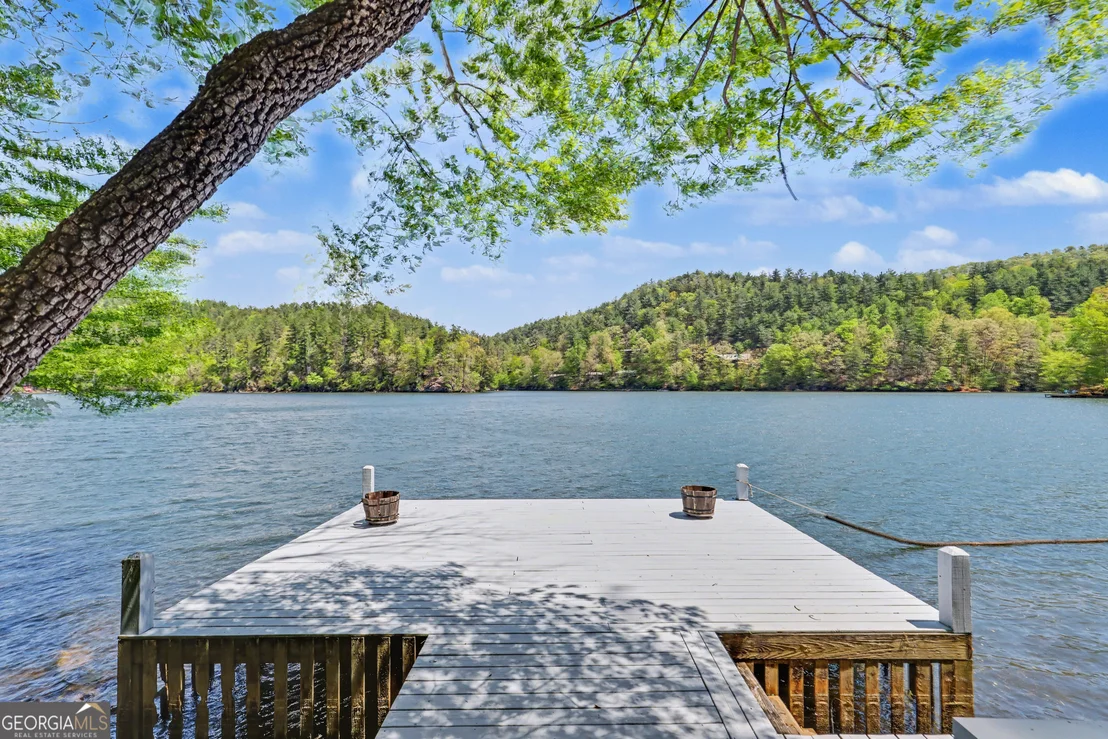 Photo of 418 Vickers Road