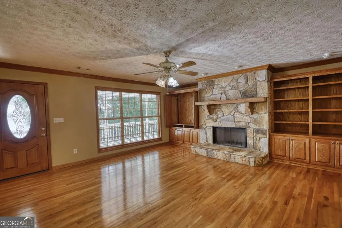 Photo of 255 Old Hardy Farm Road