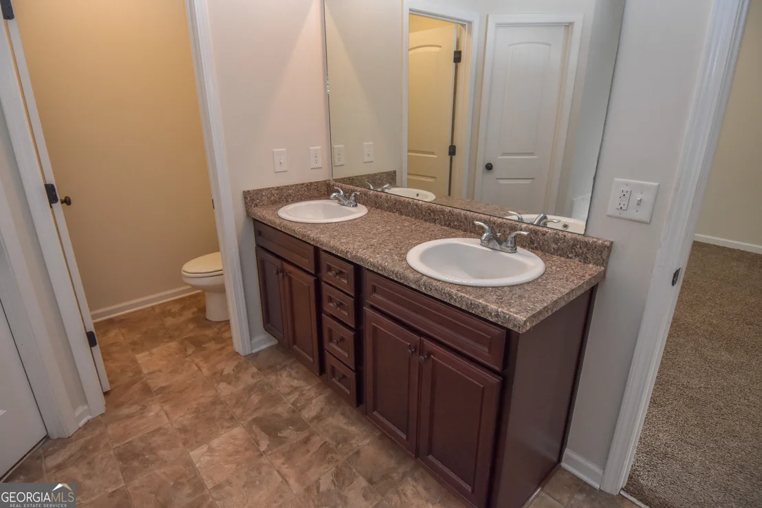 Photo of 117 Bridle Path