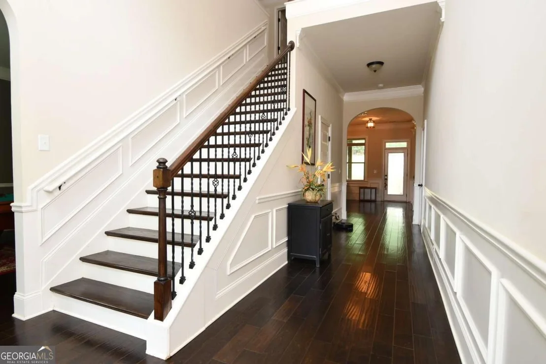 Photo of 1140 Riverhill Drive