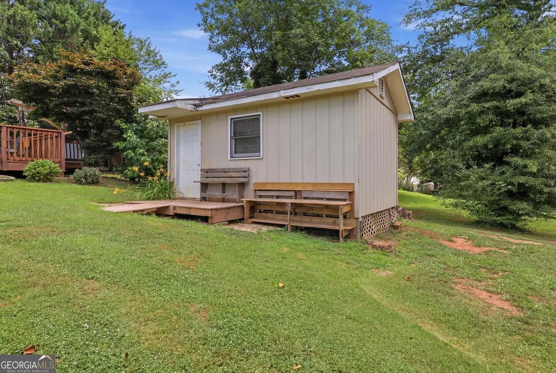 Photo of 125 Windsor Drive