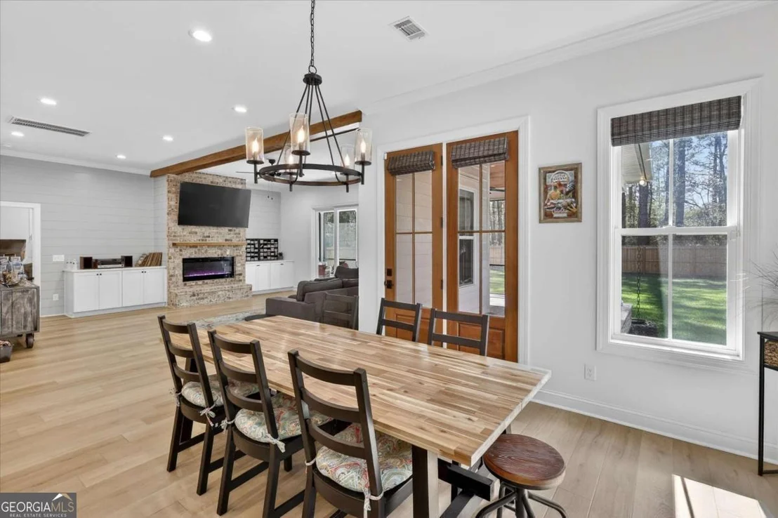 Photo of 320 Long Pond Road