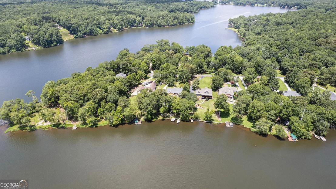 Photo of 96 Pointe View Court