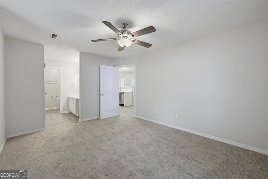 Photo of 440 Cowan Road
