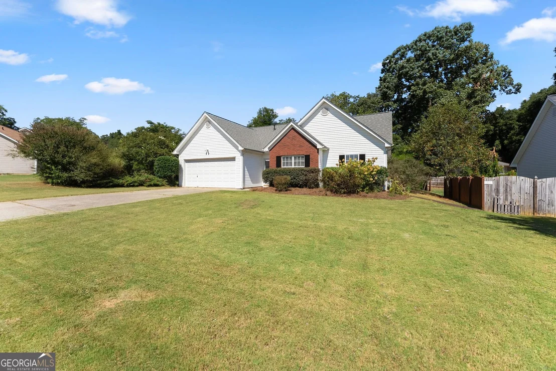 Photo of 302 Shenandoah Circle