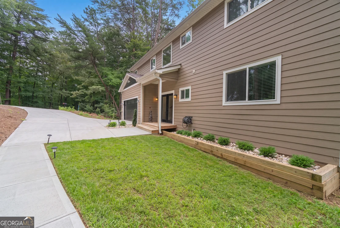 Photo of 418 Wilfar Strasse