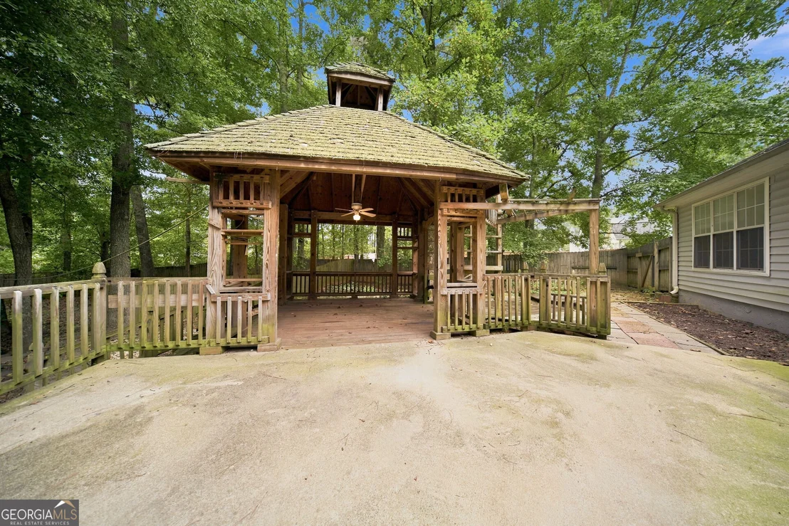 Photo of 125 River View Court