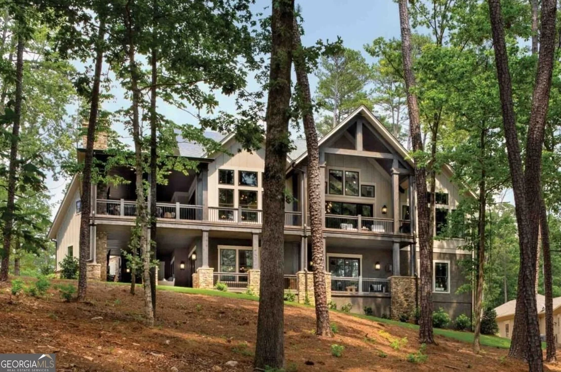 Photo of 206 Lake Pointe Drive