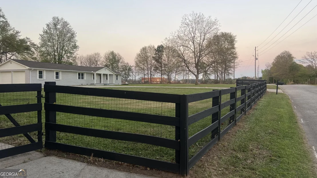 Photo of 175 Moss Drive