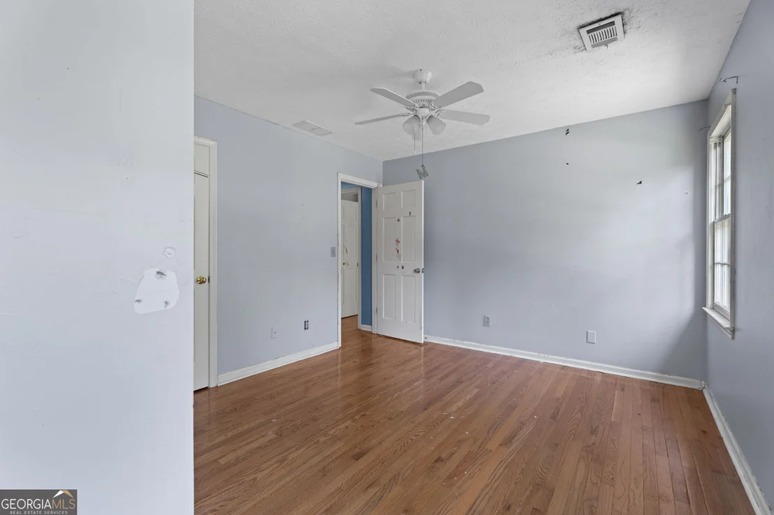 Photo of 2575 Fairview Lane