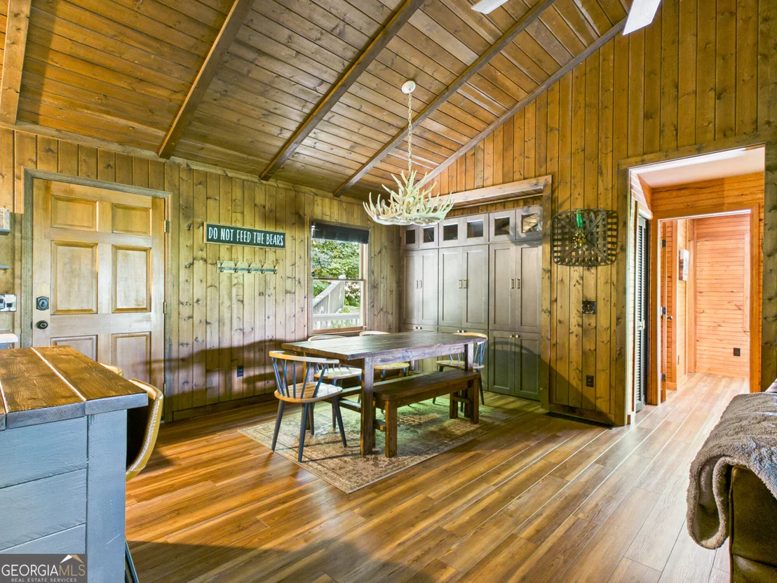 Photo of 445 Orchid Trail