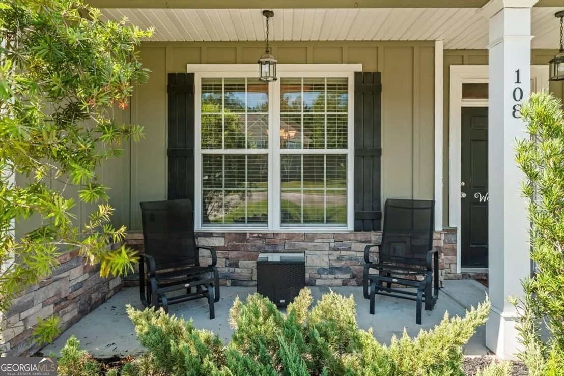 Photo of 108 Clover Pointe Circle