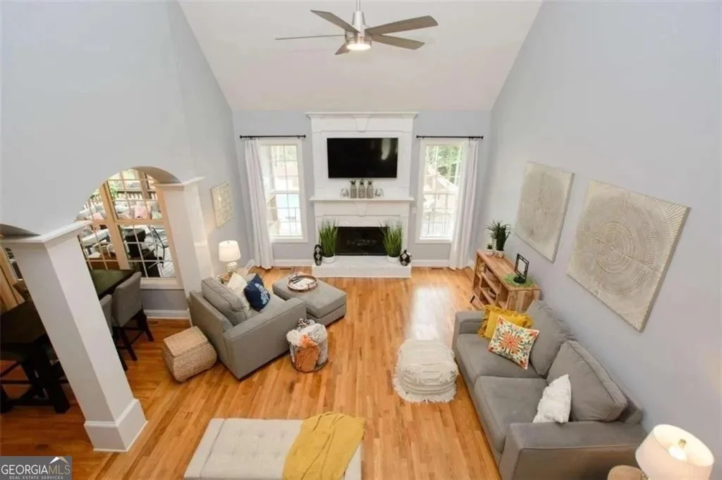 Photo of 121 Meadow Creek Circle