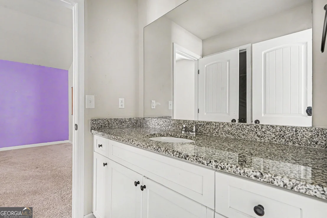 Photo of 945 Mystic Way