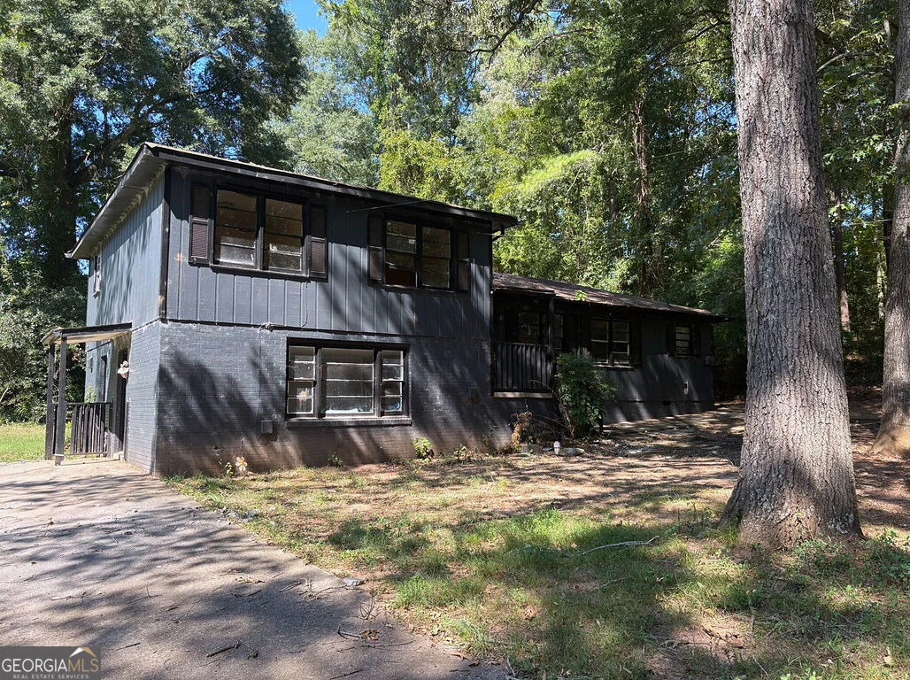 Photo of 7126 Pineview Drive