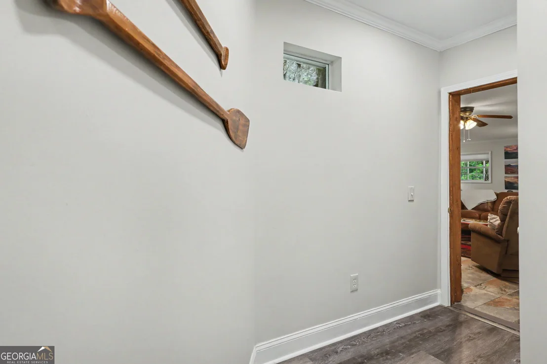 Photo of 5637 Murray Cove Road