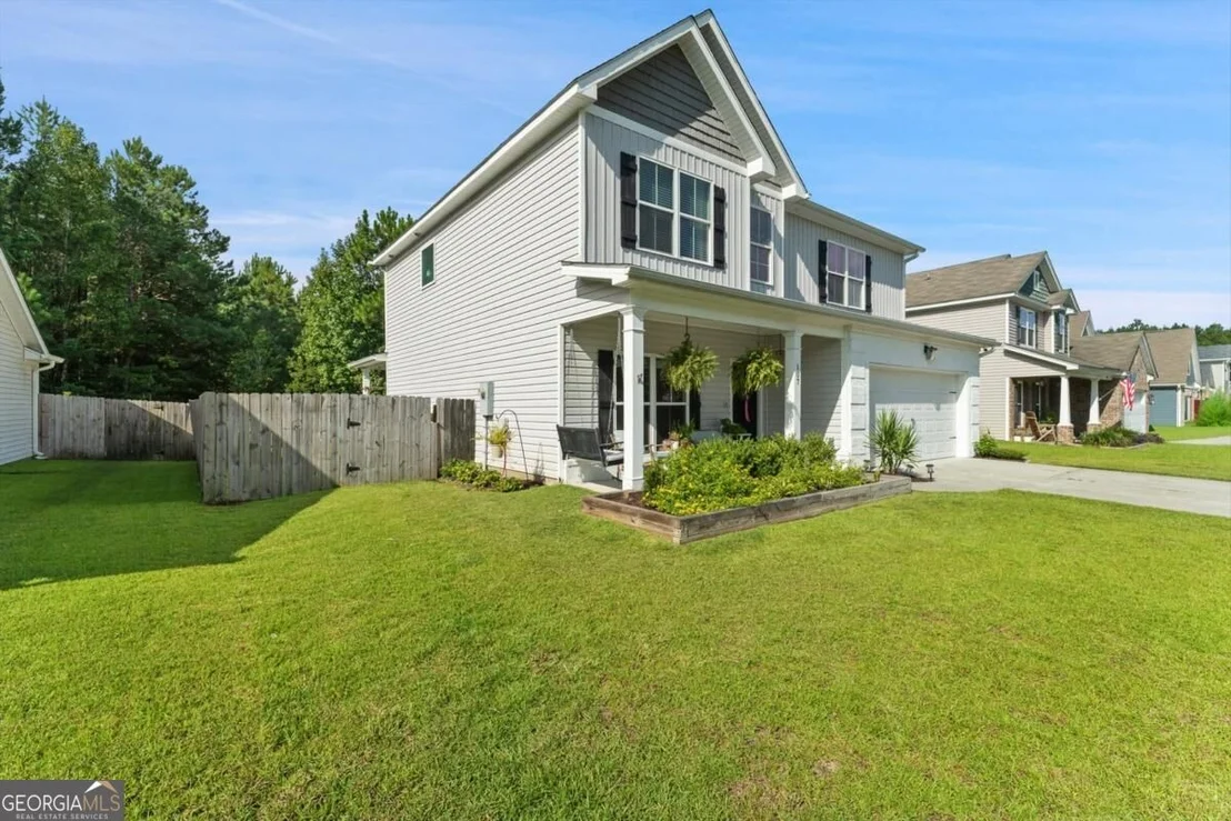 Photo of 107 Green Paddock Circle
