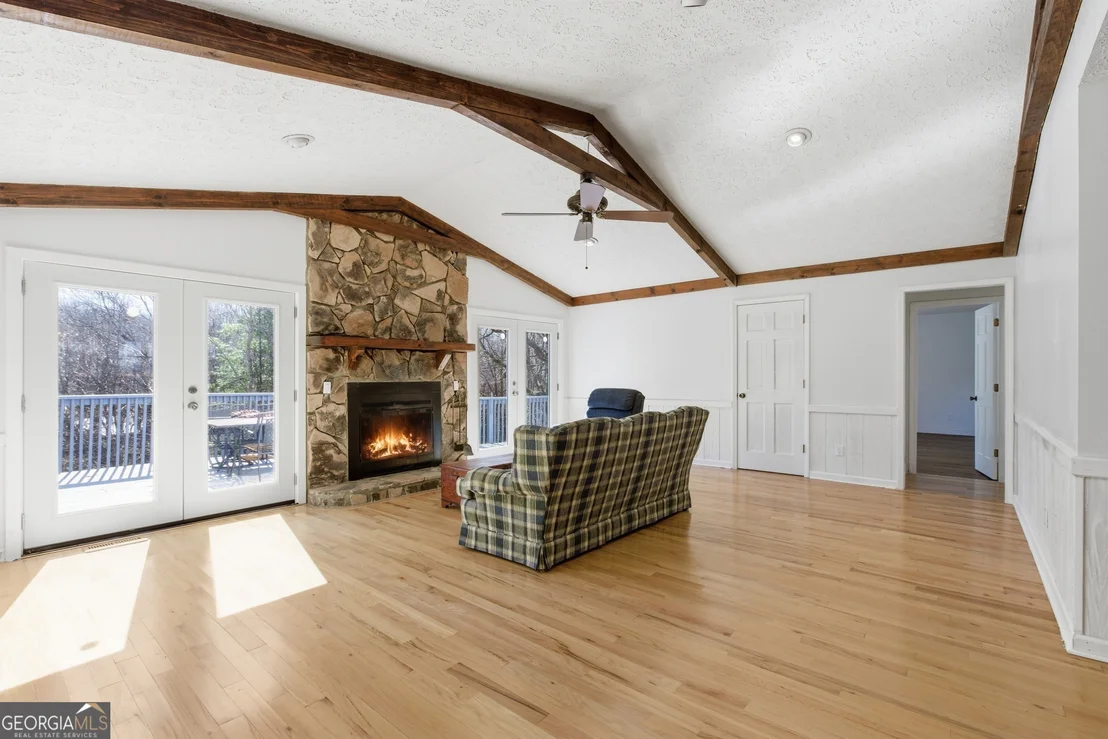 Photo of 137 Pleasant Mountain Drive