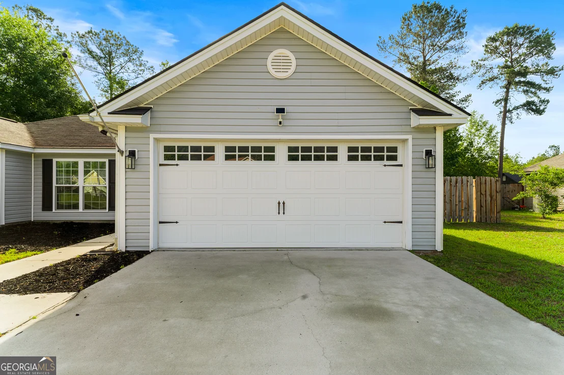 Photo of 40 Abigail Circle