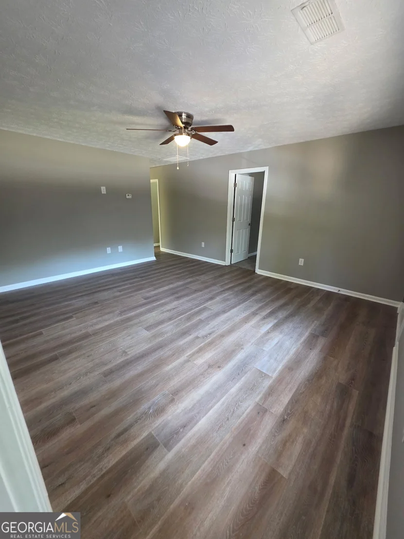 Photo of 355 Big Oak Circle