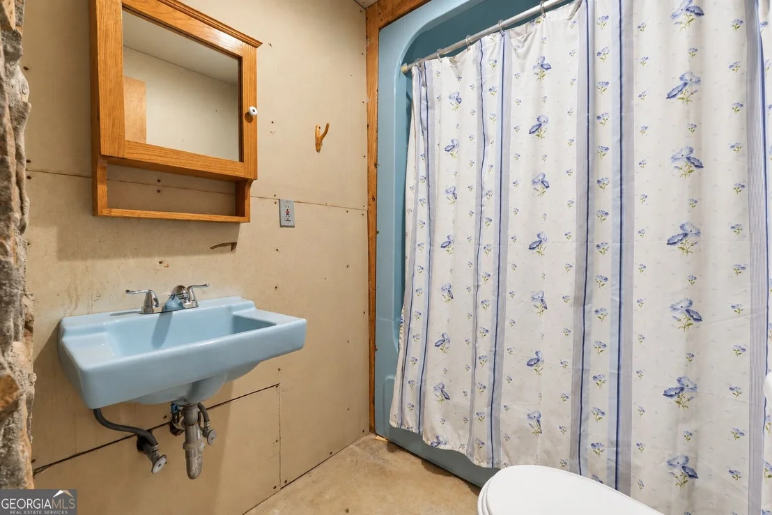 Photo of 531 Caldwell Road