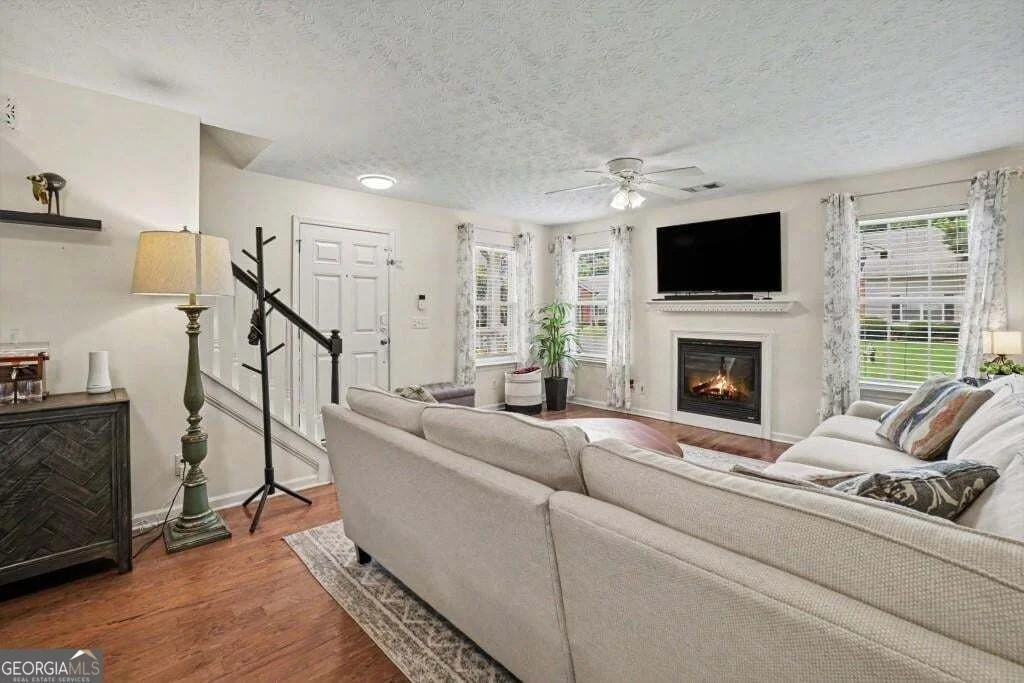 Photo of 321 Windcroft Lane