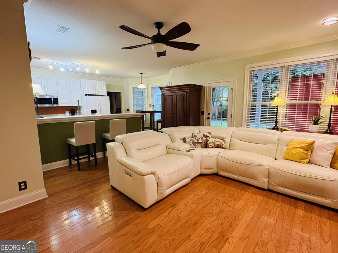 Photo of 237 W Commons Drive