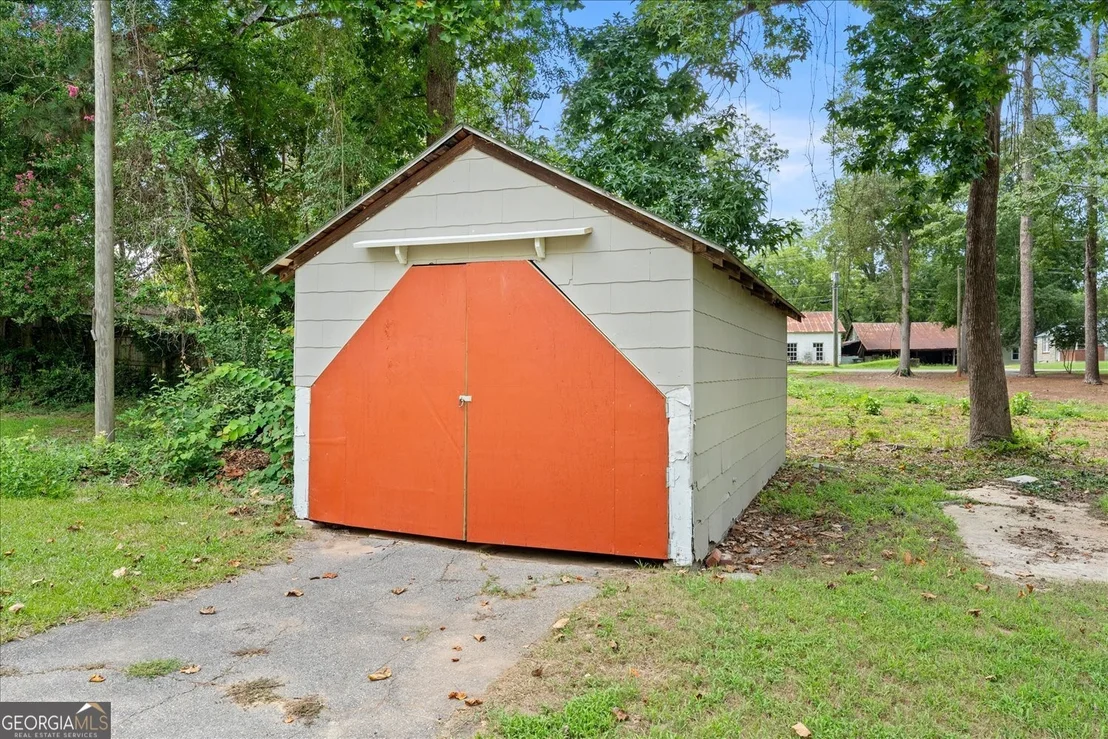Photo of 102 Oak Street