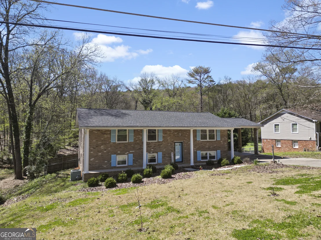 Photo of 122 Margo Trail SE