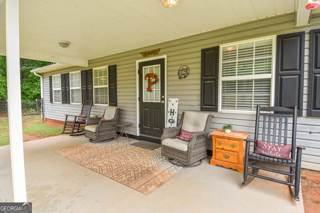 Photo of 1579 Van Buren Road