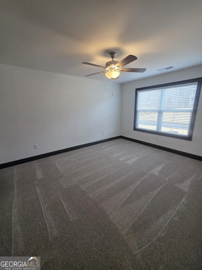 Photo of 40 Hollyhock Lane